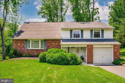 56 Boxwood Rd, Churchville, PA 18966