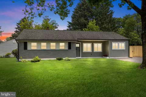 4415 Concord Dr, Feasterville Trevose, PA 19053