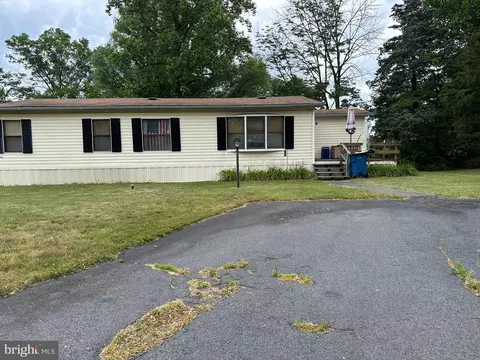 15 Maple, Quakertown, PA 18951