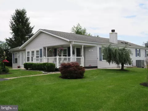 140 Blue Jay Ct, New Hope, PA 18938