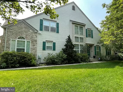 5088 Sagewood Ct, Doylestown, PA 18902