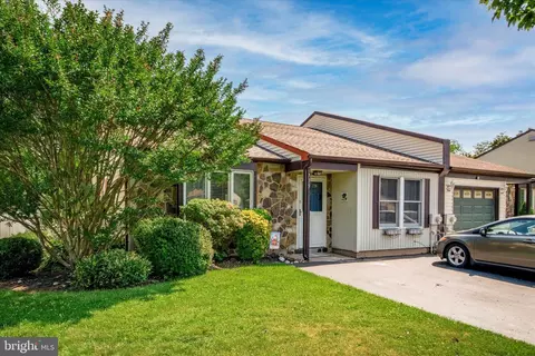 739 Tennyson Dr, Warminster, PA 18974
