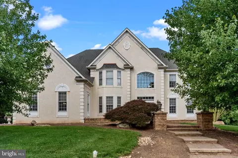2214 Denbeigh Dr, Jamison, PA 18929