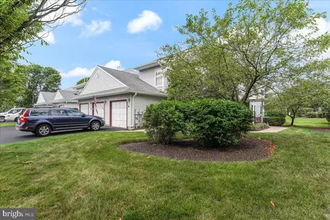 2307 Sterling Rd #23, Yardley, PA 19067