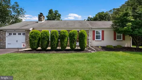 523 Rick Rd, Southampton, PA 18966