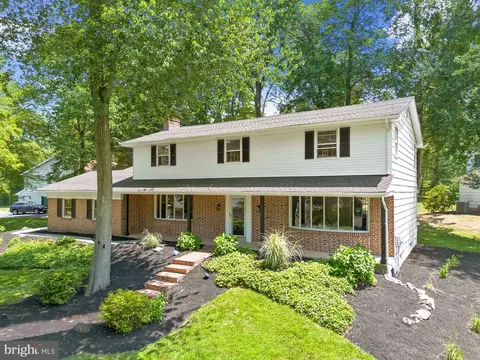 1267 University Dr, Yardley, PA 19067
