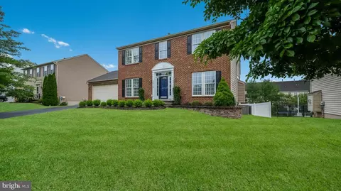321 Hamlet Dr, Chalfont, PA 18914