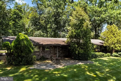4426 Wismer Rd, Doylestown, PA 18902