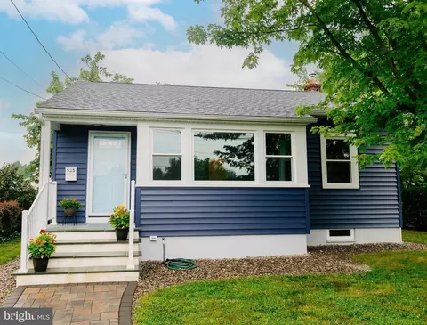 535 Durham Rd, Langhorne, PA 19047