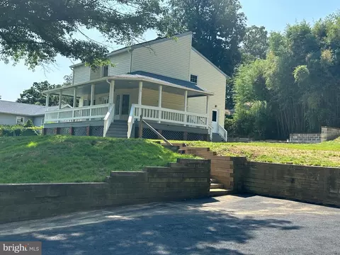 3656 Spruce Ave, Feasterville Trevose, PA 19053