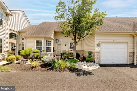 805 Devonshire Ct #58, Warrington, PA 18976