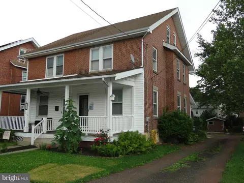 320 N 6th St, Perkasie, PA 18944
