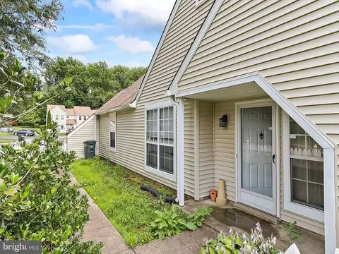 1802 Morris Cir, Southampton, PA 18966
