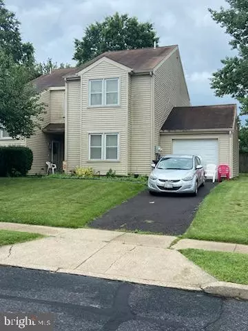 210 Spring House Ln, Telford, PA 18969