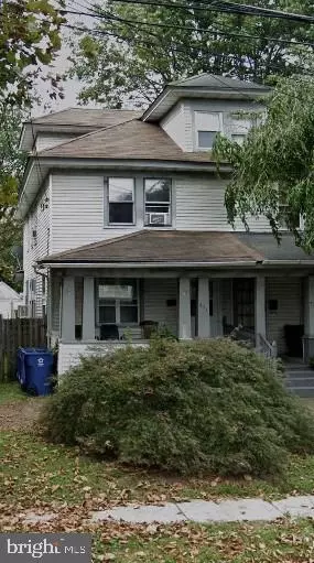 431 N Pennsylvania Ave, Morrisville, PA 19067