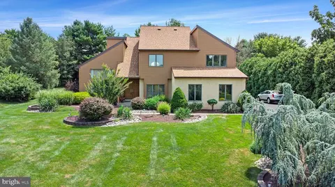 135 Gleniffer Hill Rd, Richboro, PA 18954