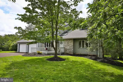 20 Hillendale Rd, Perkasie, PA 18944
