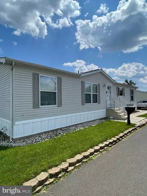 3241 Rose Ave, Feasterville Trevose, PA 19053
