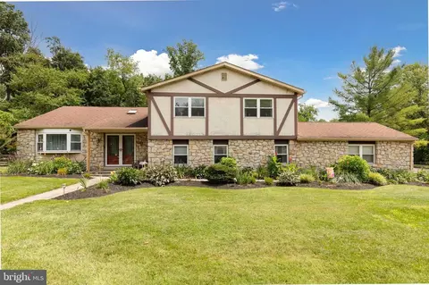 177 Kingsclere Rd, Southampton, PA 18966