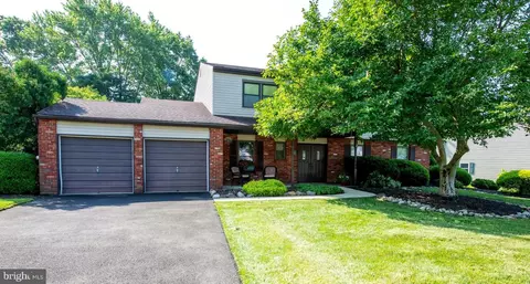 43 Ann Dr, Richboro, PA 18954