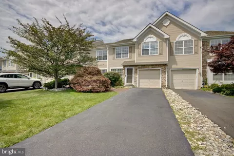 317 Monterey Pl, Newtown, PA 18940