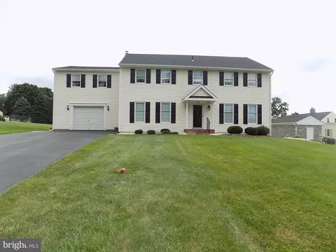 1009 Hulmeville Rd, Langhorne, PA 19047