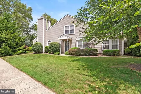 2907 Potters Pl, Southampton, PA 18966