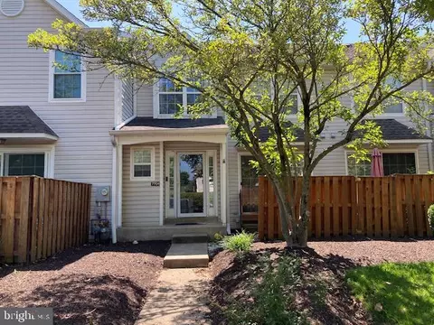7701 Spruce Mill Dr, Morrisville, PA 19067