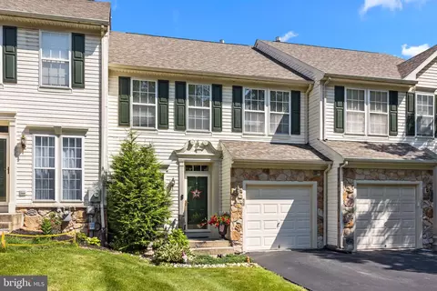 506 Mockingbird Way, Warrington, PA 18976