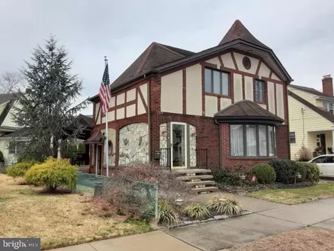 246 West Cir, Bristol, PA 19007