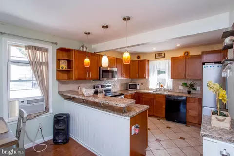 321 Cedar Ave, Croydon, PA 19021 photo 25