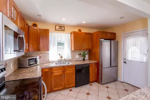 321 Cedar Ave, Croydon, PA 19021 photo 34