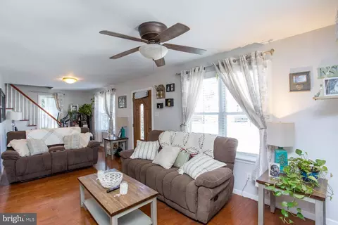 321 Cedar Ave, Croydon, PA 19021 photo 9