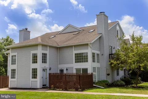 116 Wheatsheaf Ln, Telford, PA 18969