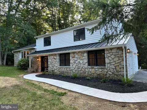 6089 Carversville Rd, Doylestown, PA 18901