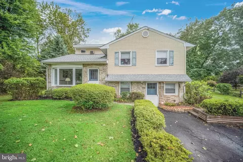 659 Paddock Rd, Southampton, PA 18966
