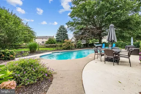 2156 Chapman Cir, Jamison, PA 18929 photo 35