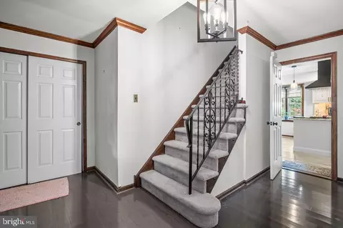 2156 Chapman Cir, Jamison, PA 18929 photo 4