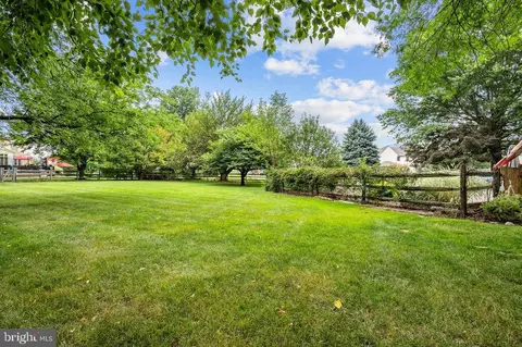 2156 Chapman Cir, Jamison, PA 18929 photo 38