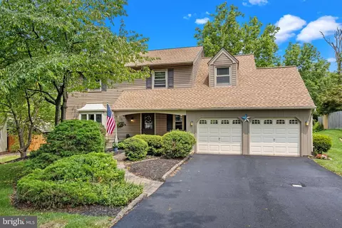 85 Justice Dr, Newtown, PA 18940