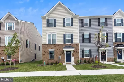 228 Center Dr, Dublin, PA 18917