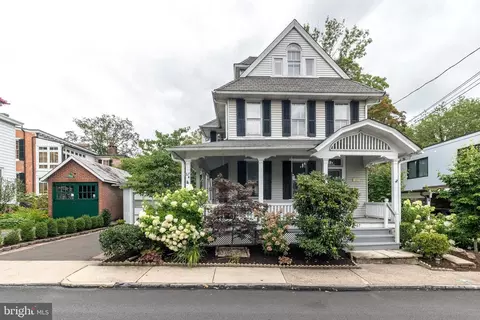 67 N Church St, Doylestown, PA 18901