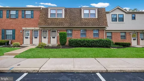 1155 York Rd #H8, Warminster, PA 18974