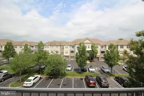 4301 Knox Ct #4301, Warminster, PA 18974