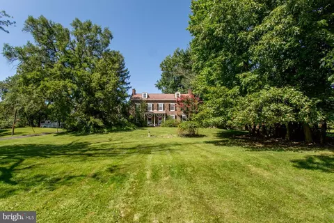 149 Middle Holland Rd, Holland, PA 18966