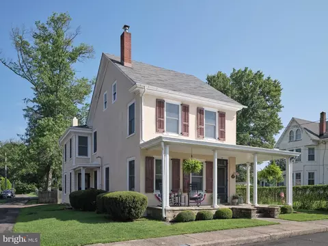 119 E Marshall Ave, Langhorne, PA 19047