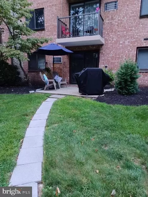 1575 W Street Rd #912, Warminster, PA 18974