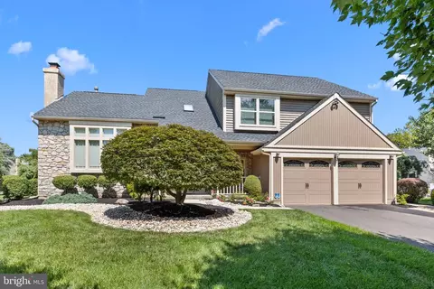 1 Thistle Ln, Newtown, PA 18940