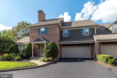 23 Foxglove Ct, Doylestown, PA 18901