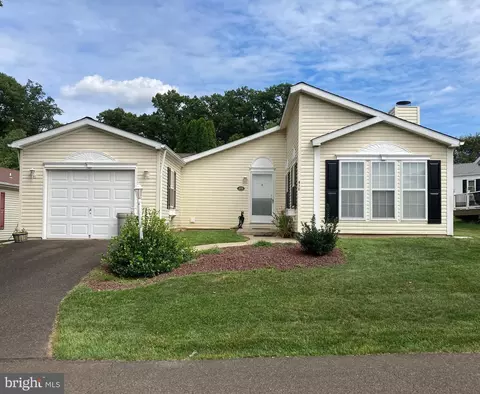 416 Redbird Ct, New Hope, PA 18938